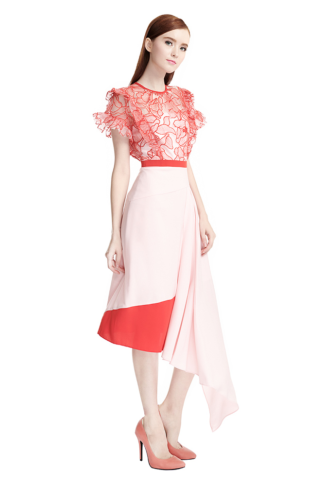 side view of the dress